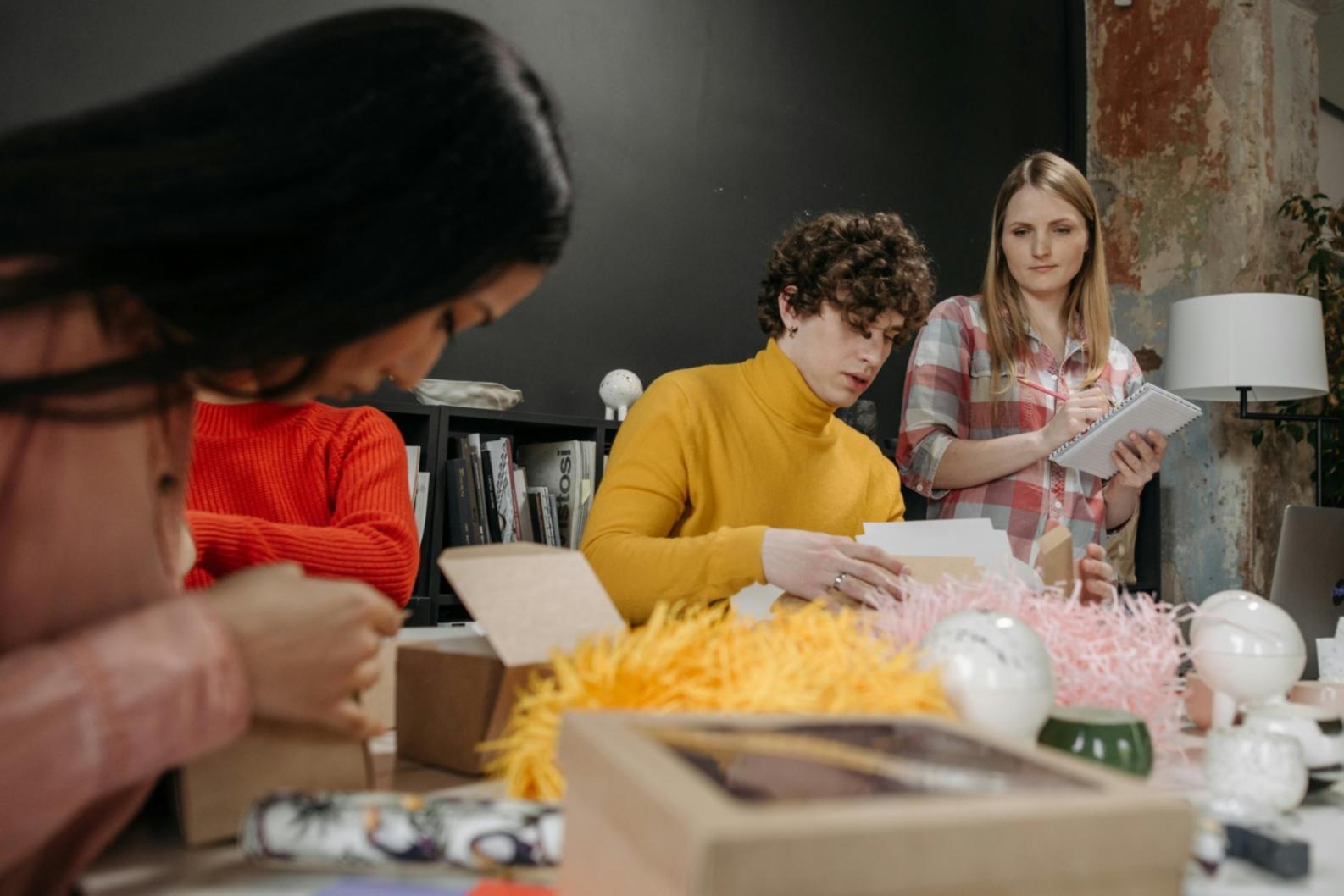 Strategische Planung und Prozessanalyse im Besprechungsraum